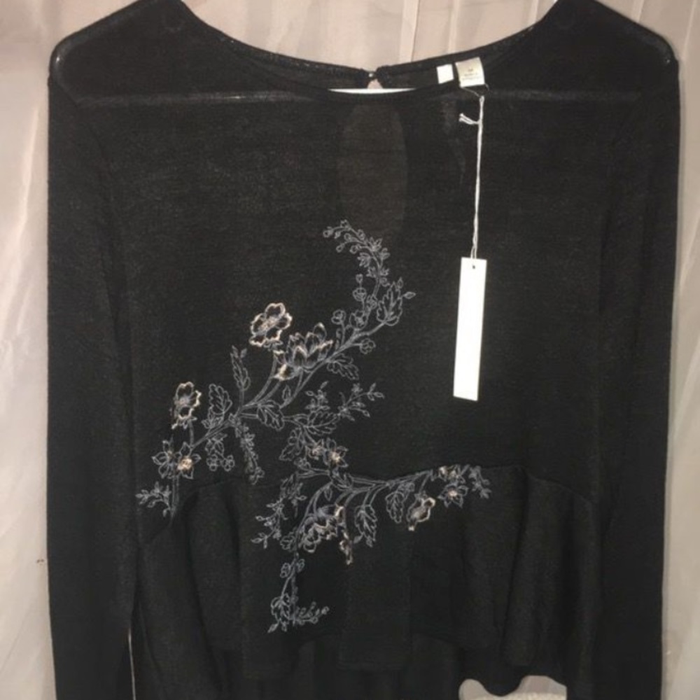 LC blouse size Medium
